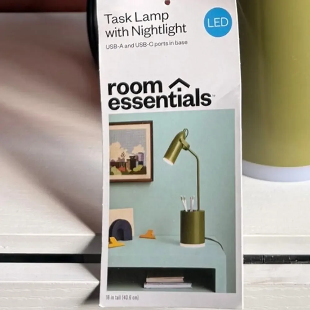 Room Essentials Olive Green Task Lamp w/ Nightlight NEW